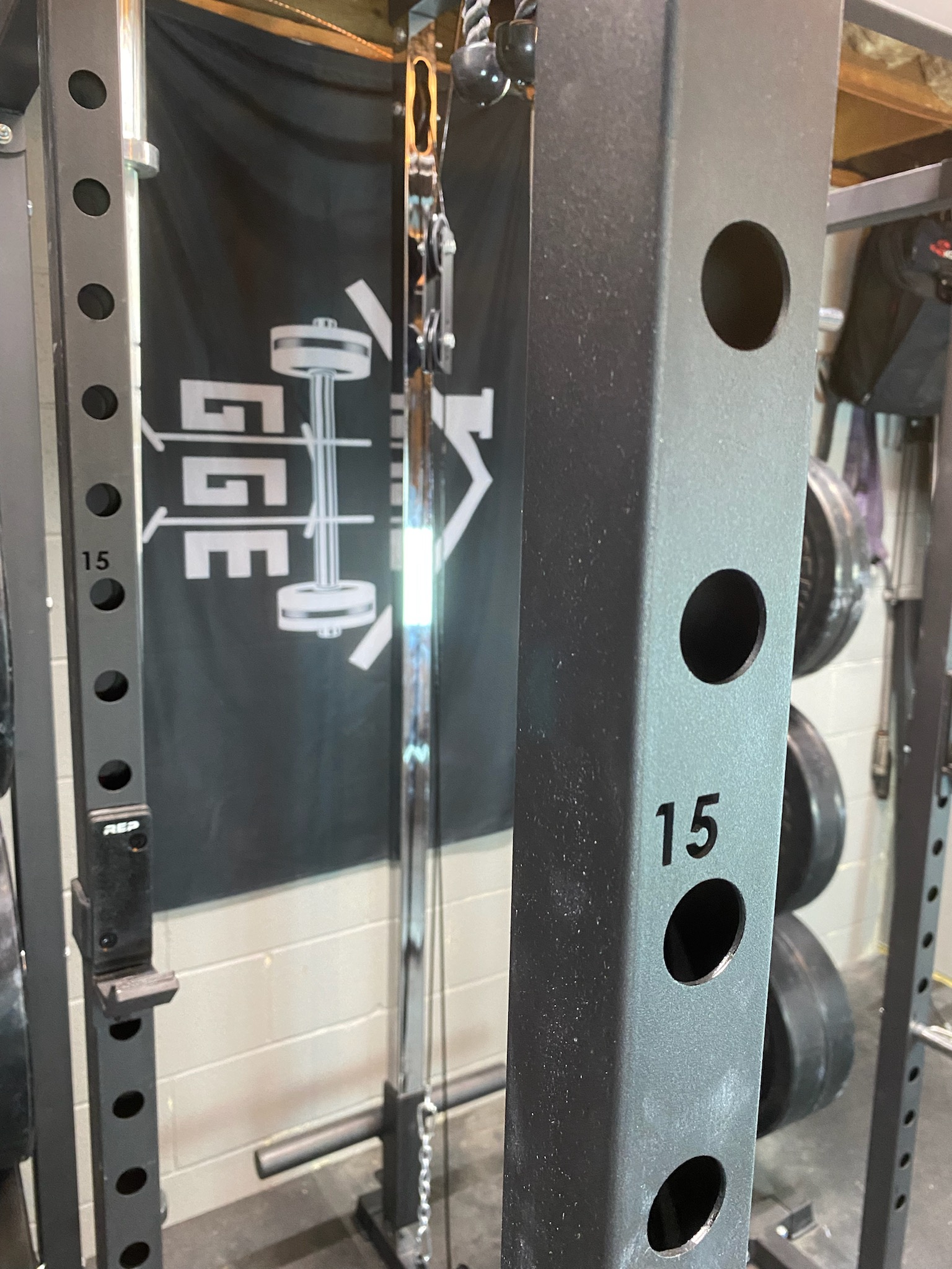 Titan T-2 v REP PR-1100: A Budget Power Rack Battle – Garage Gym Experiment
